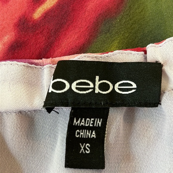 BEBE Watercolor Floral Print Silk One-Shoulder Blouse with Ruffle Detail - Picture 3 of 11